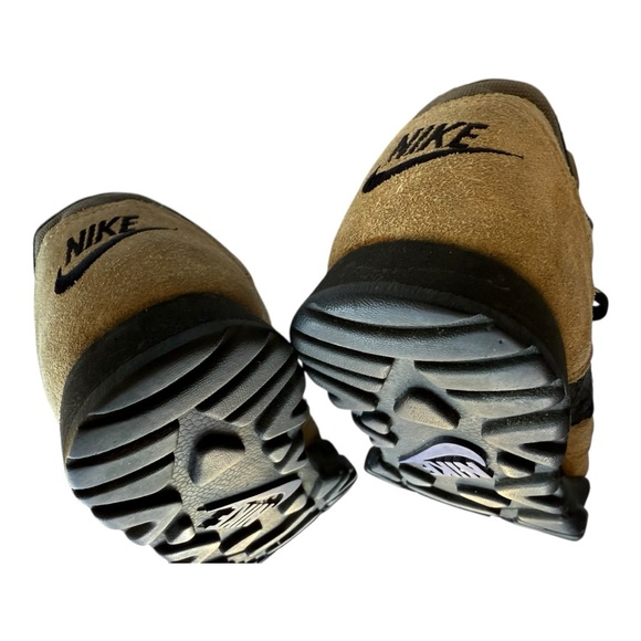 Vintage 1992 Nike Hiking Shoes, Women’s size 8 - Picture 9 of 12